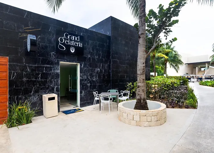 Grand Palladium Select Costa MujeresHotel Playa